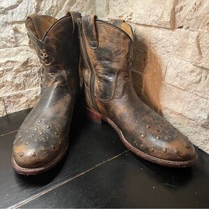 Bed Stu Cobbler Series Women’s Starling Distressed Studded Ankle Boots sz 9.5